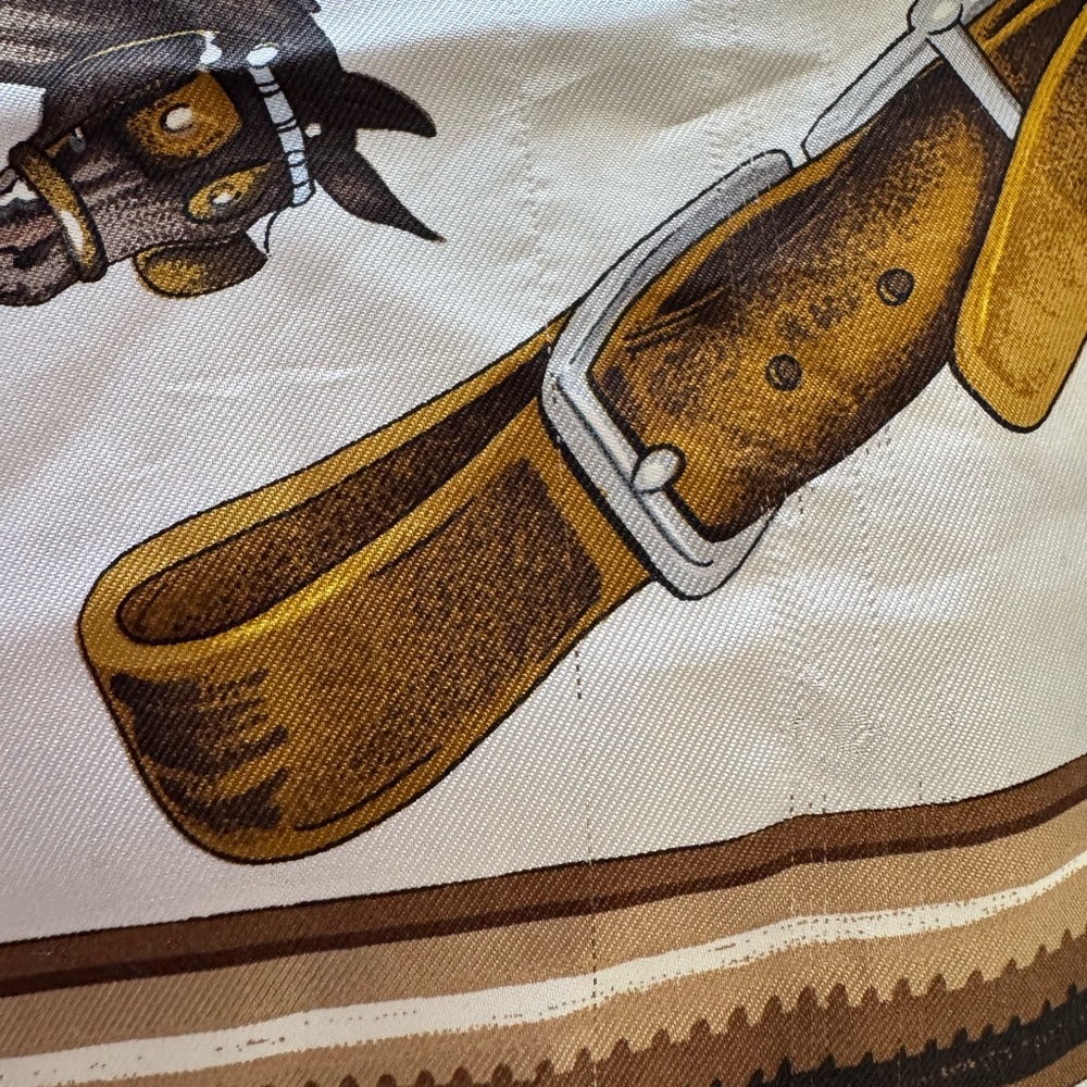 Hermès “Équipages” 100% Silk Scarf by Ledoux – Brown Carriage Equestrian‎ Print - Picture 12 of 13